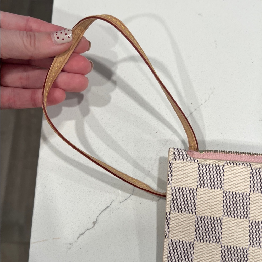 Louis Vuitton Damier Azur Neverfull Pouch - Picture 12 of 15